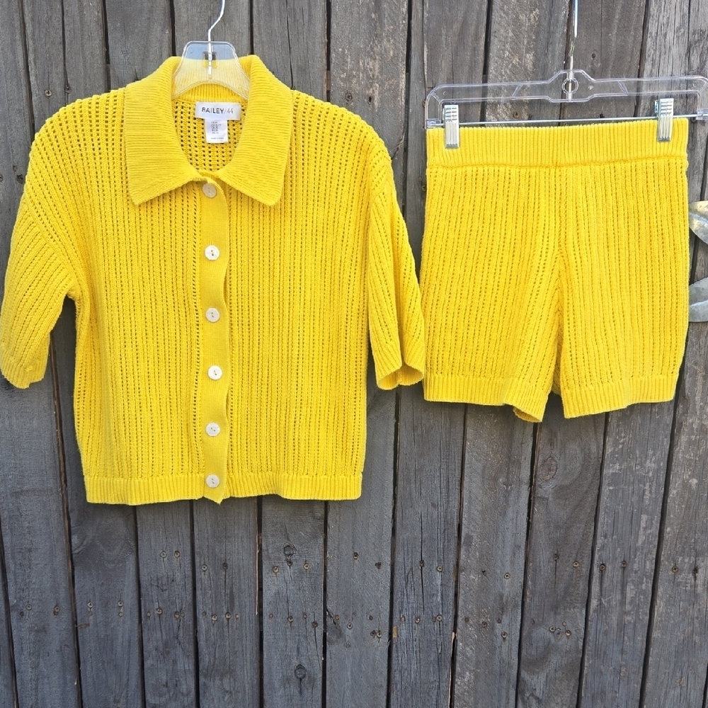 Bailey 44 Yellow Knit set Cardigan Top with matching shorts Size Xs